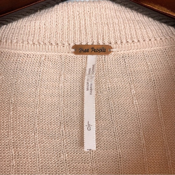 Free People Betty Button Down Tie-Front Pointelle Collared Sweater Size L - Picture 9 of 10